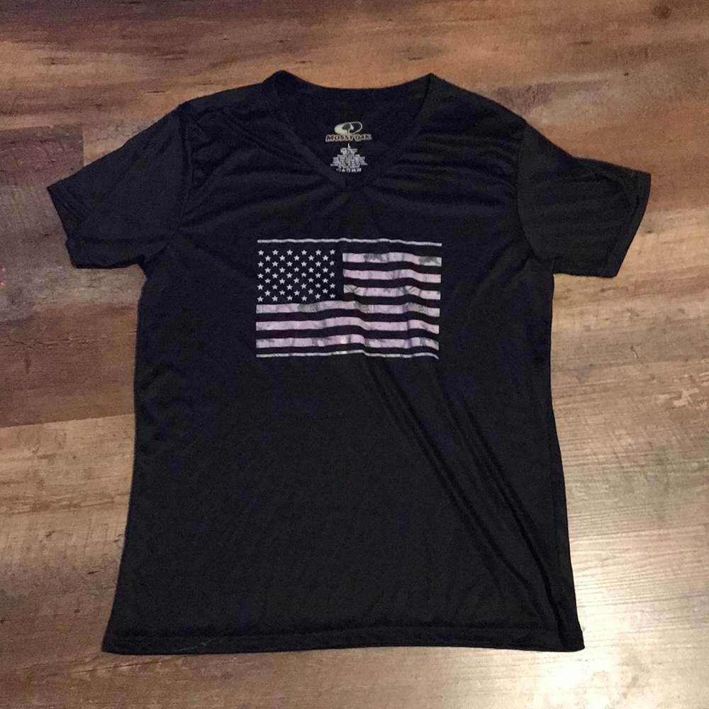 Mossy oak country shirt